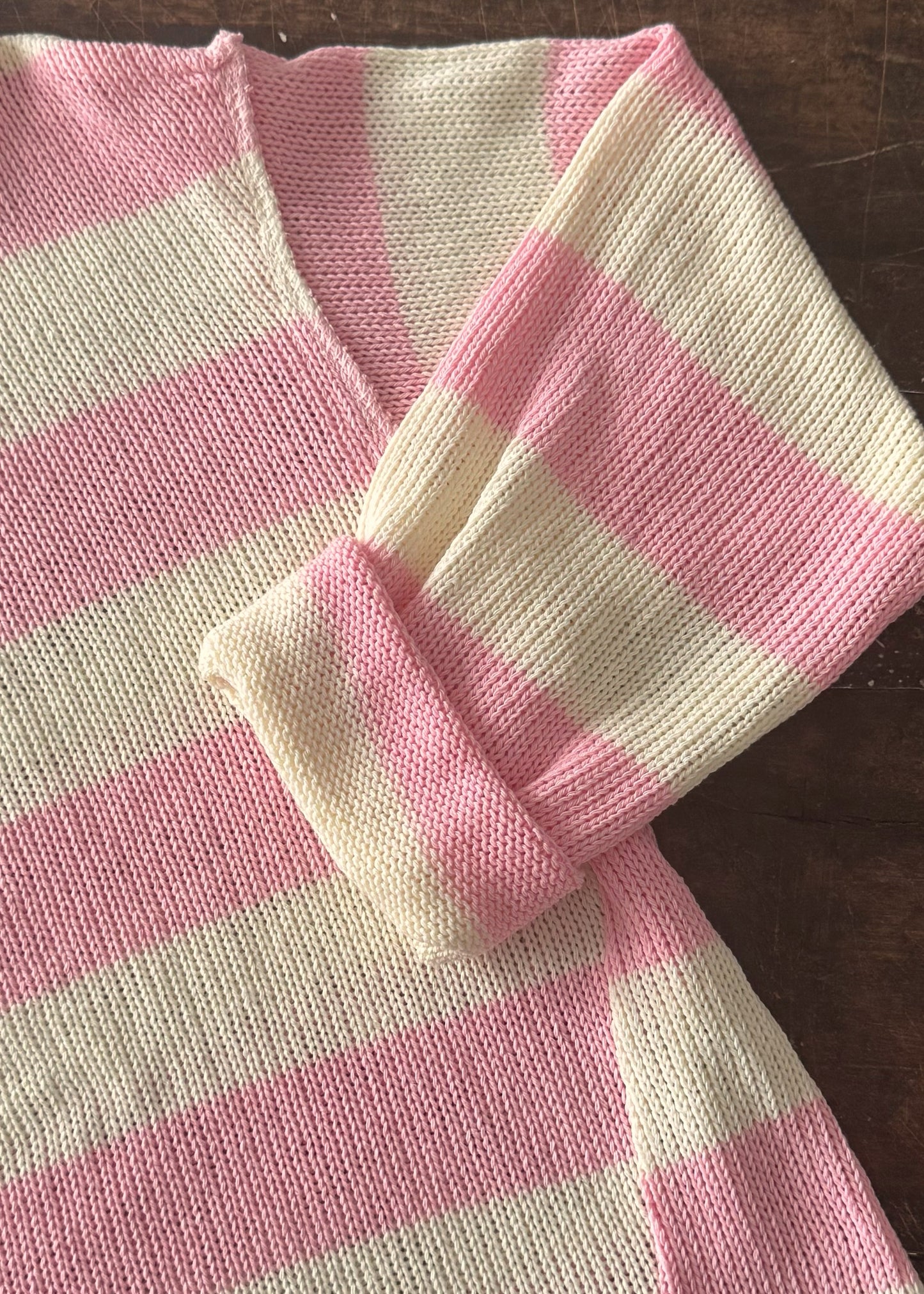 Gestreifter Feinstrickpulli