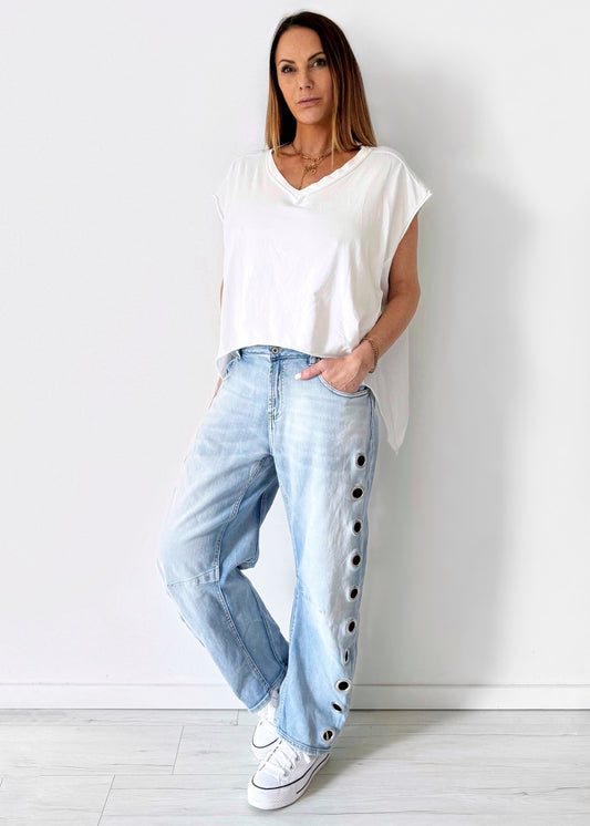 Button-Detail Barrel Jeans