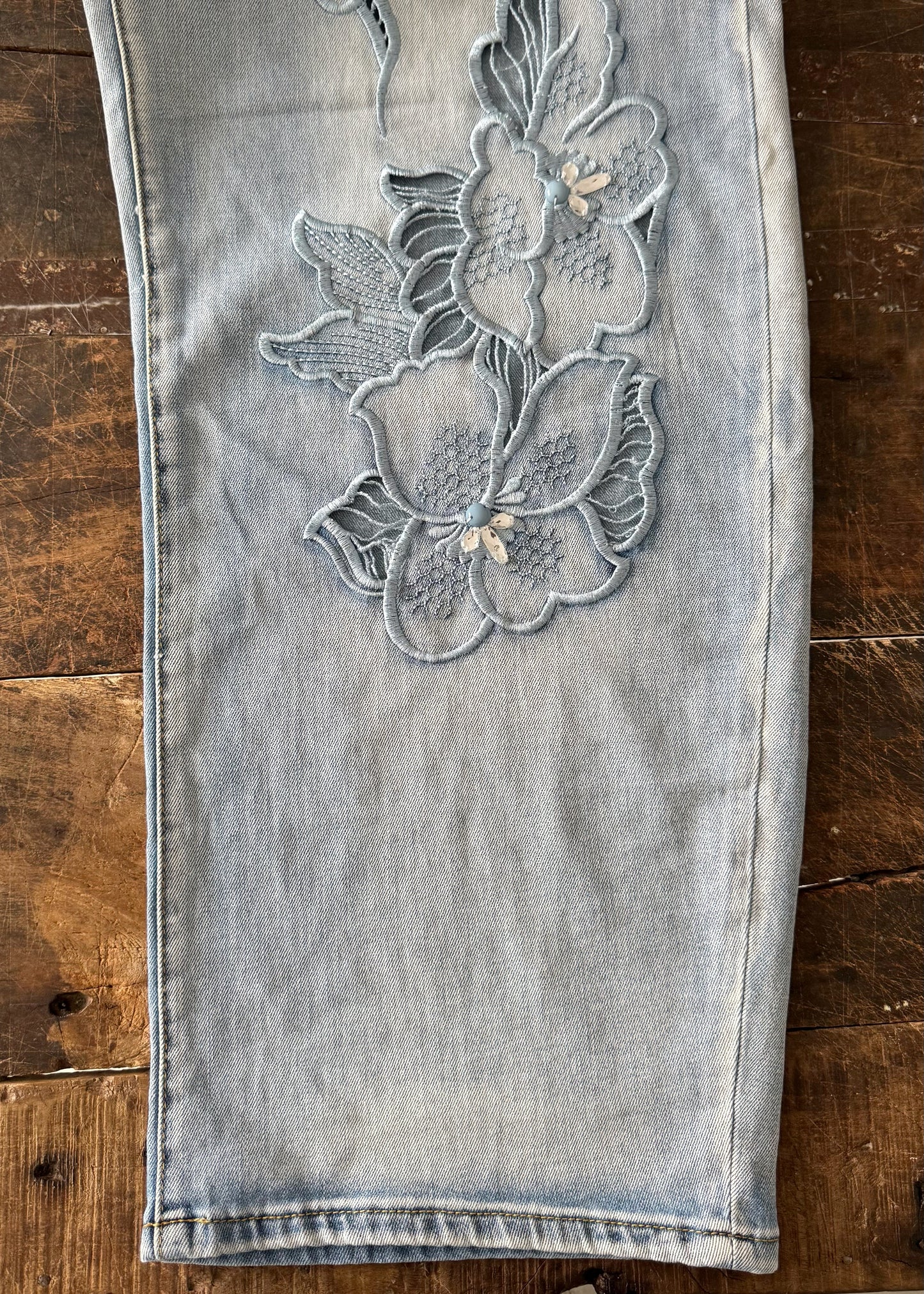 Wide leg Flower Jeans