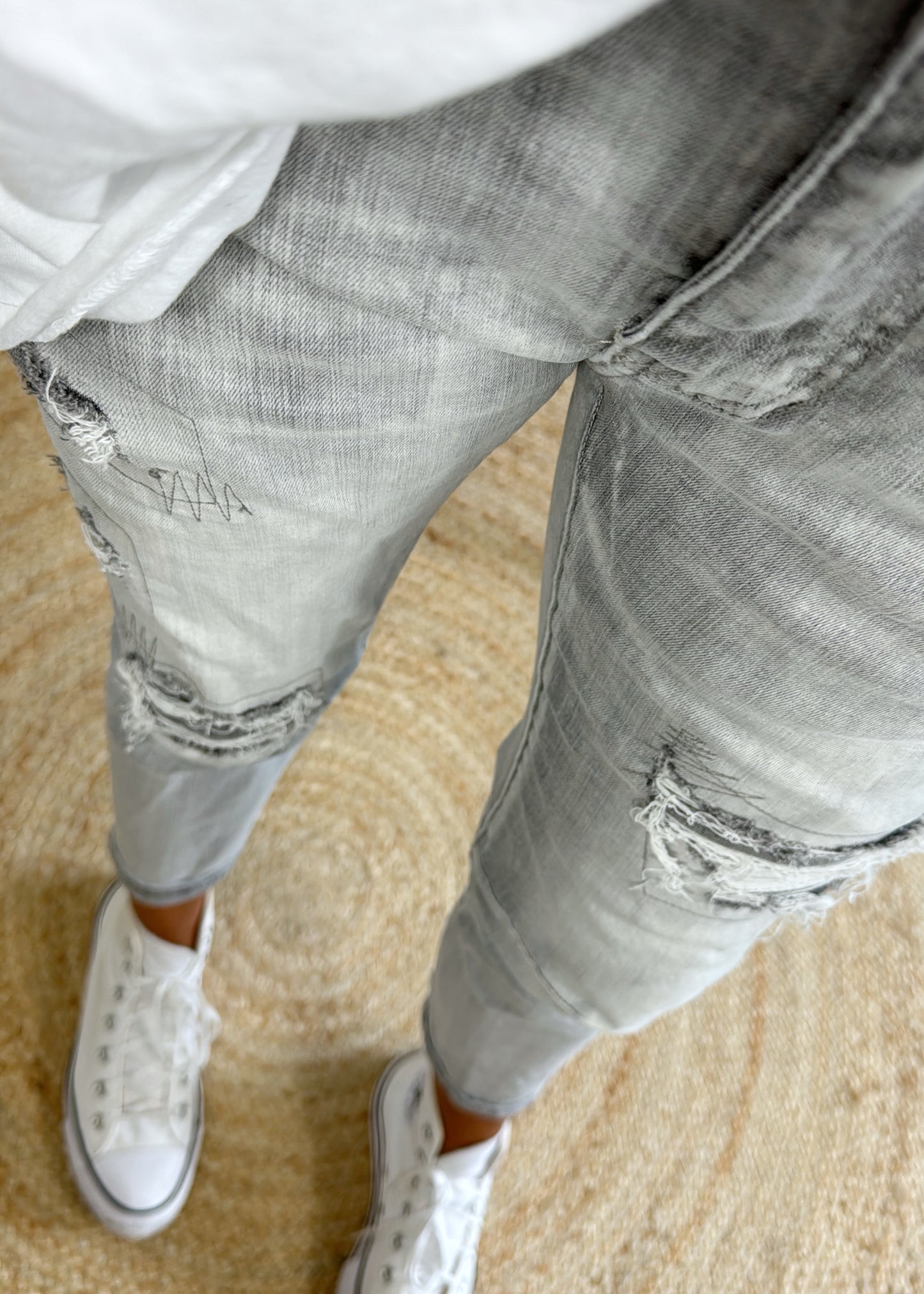 Destroyed Jeans