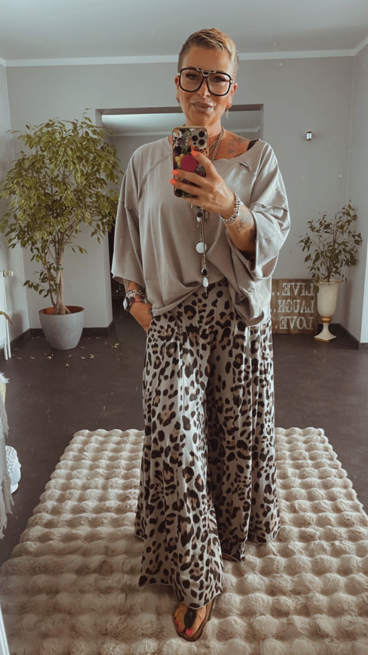 Hosenrock - used look in Leo & Uni