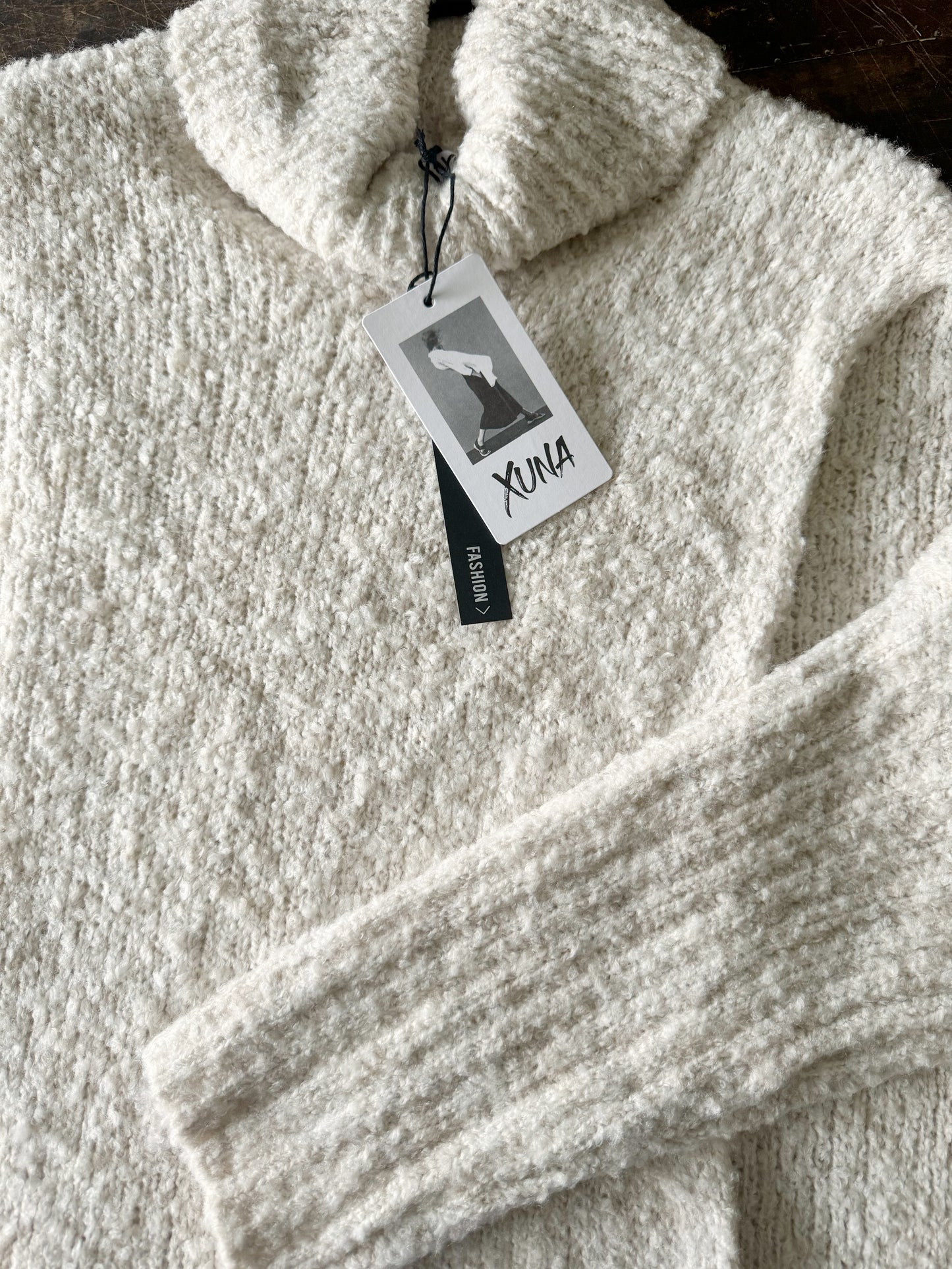 langer Boucle Pullover - OVERSIZE