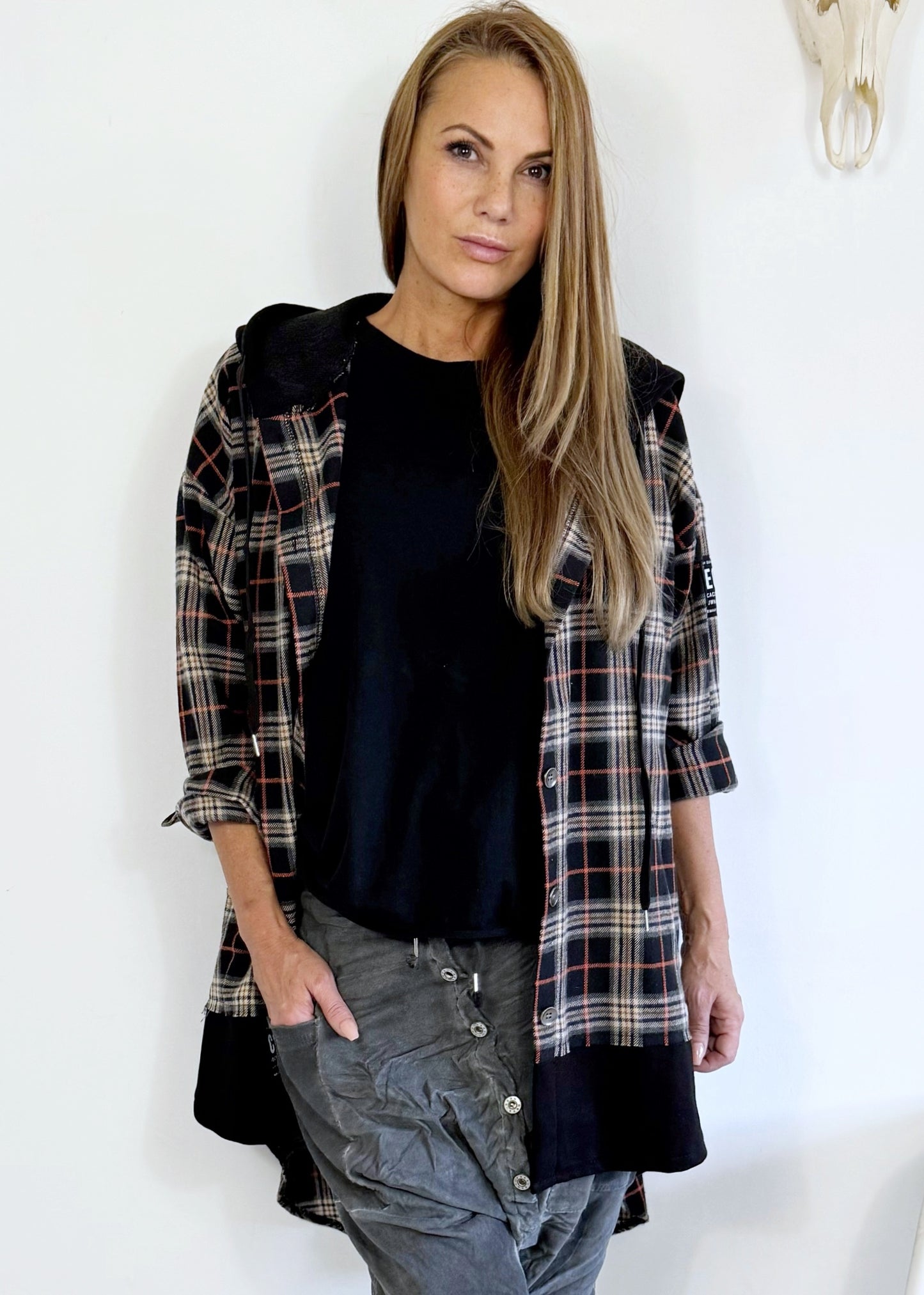 Langes Holzfäller Hemd mit Kapuze