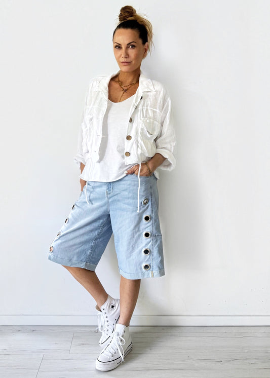 Kurze Button-Detail Barrel Jeans