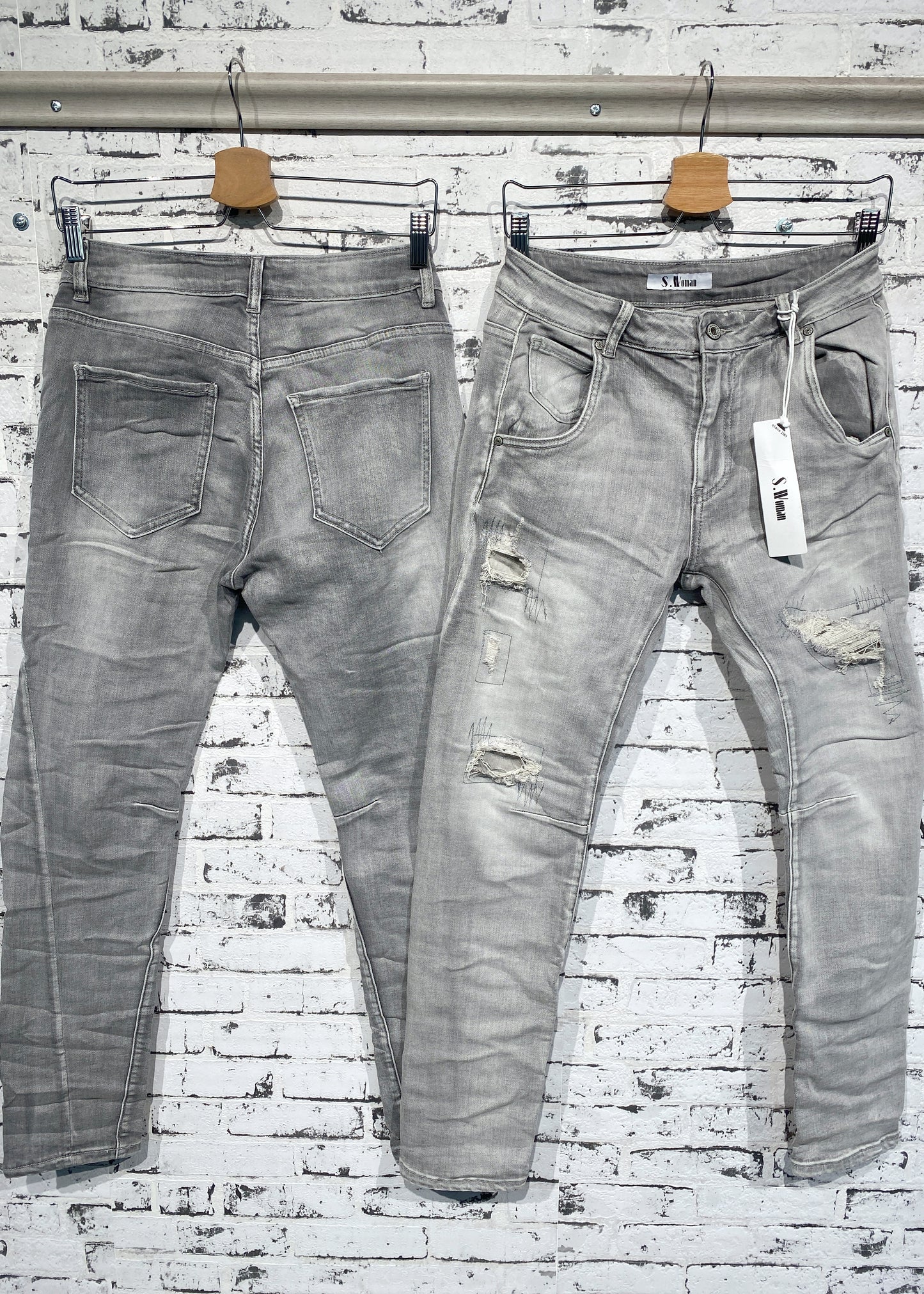 Destroyed Jeans