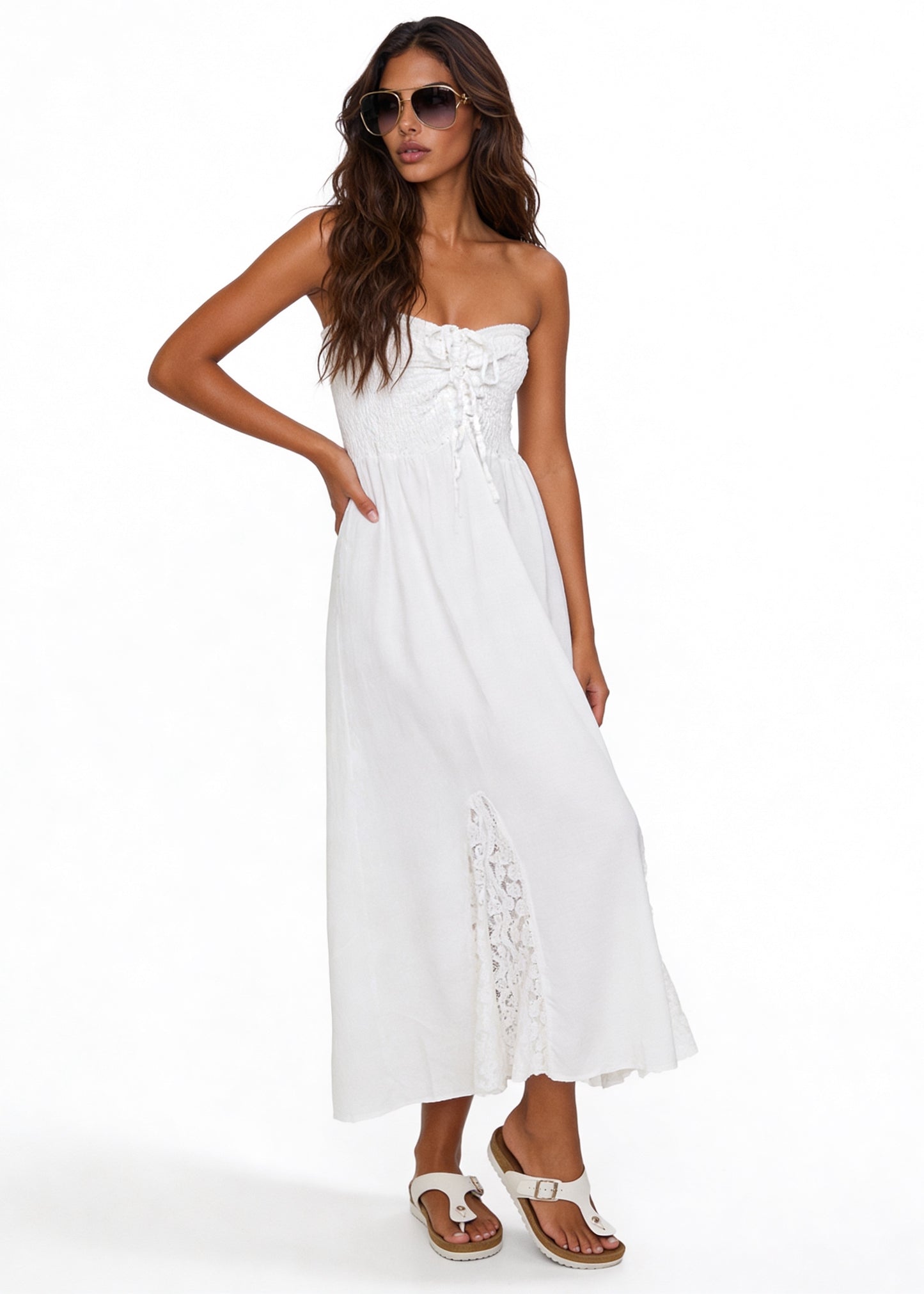 Bandeau-Midikleid mit Raffdetails und Spitze